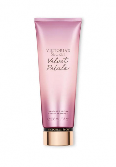 VICTORIA'S SECRET VELVET PETALS...