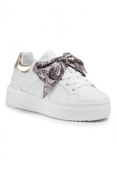 Sneakers con fiocco Pollini