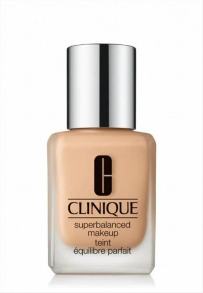 Clinique
Superbalanced Makeup 30 ml Cn28