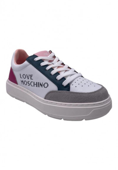 Sneakers Love Moschino